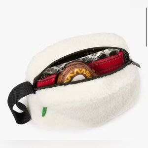 Kate Spade Sherpa Pouch